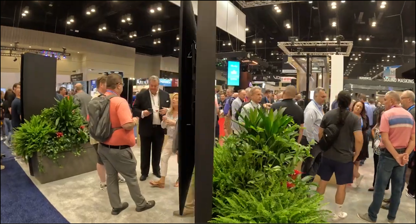 trade show booth engagement ideas