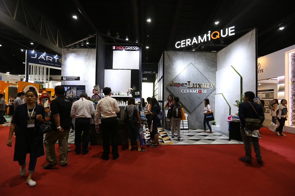 trade show booth technology